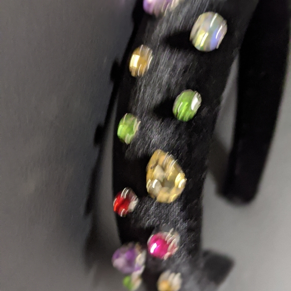 Black studded headband - Picture 8 of 8